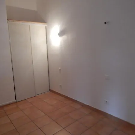 F3 Hoche 2 Eme Etage Daire *